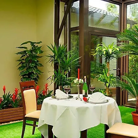 Hotel Leopolis