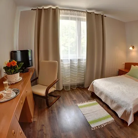 Hotell Leopolis 3*